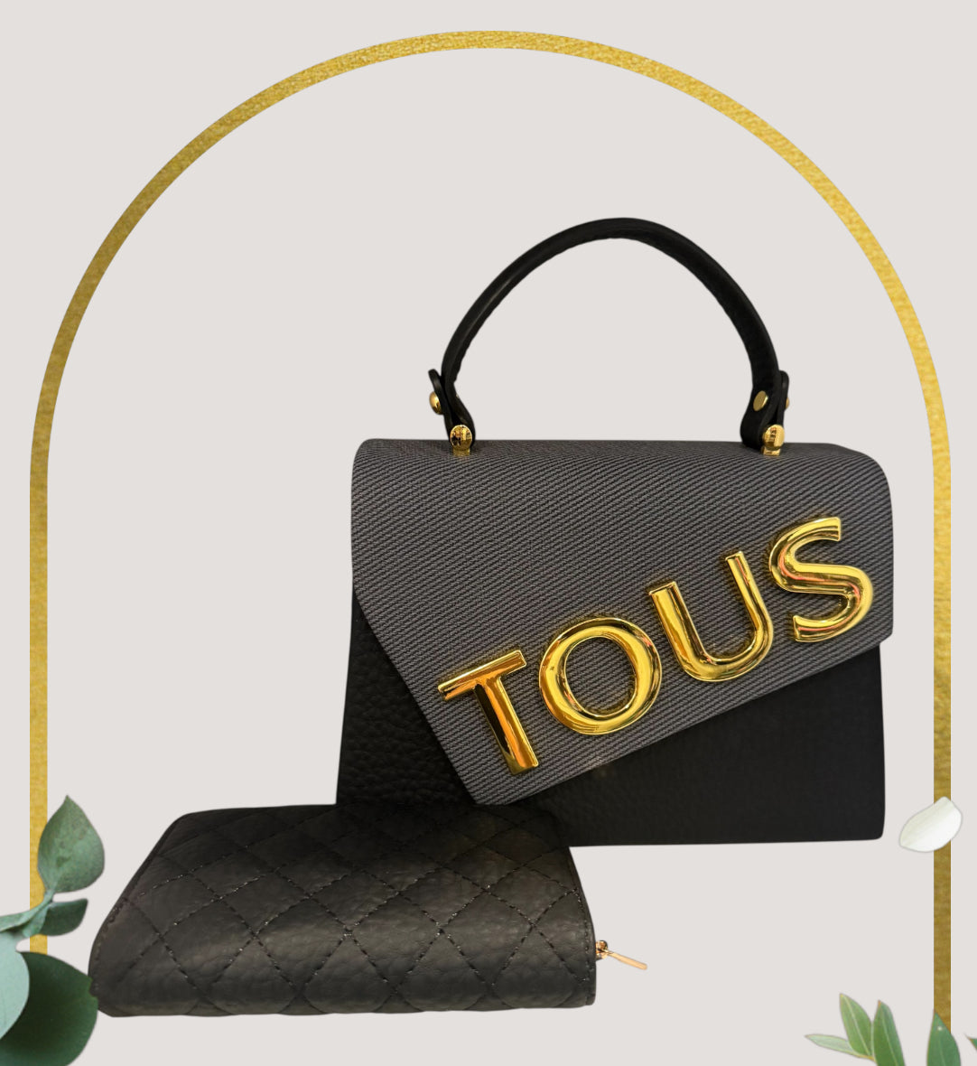 Luxury purse with wallet with crossbody.